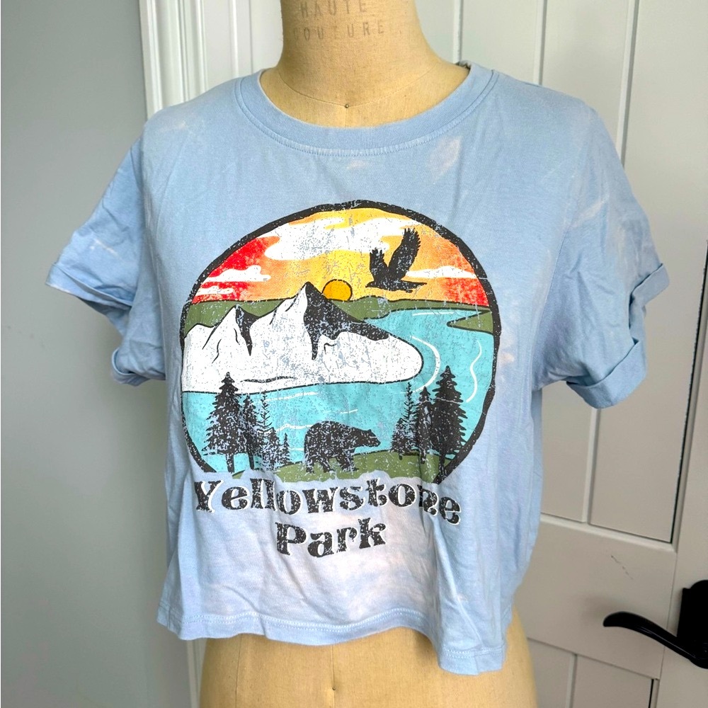 Love & Lazy days women’s cropped top size S